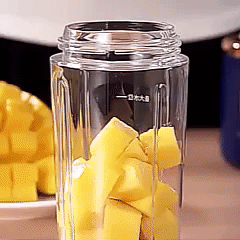 High Quality Twin Gear Portable Juice Blender Pink